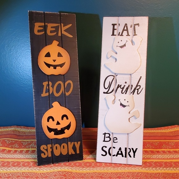Other - Spooky Halloween signs!